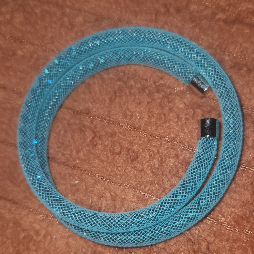Touchstone Crystal Blue Mesh Tube Bracelet